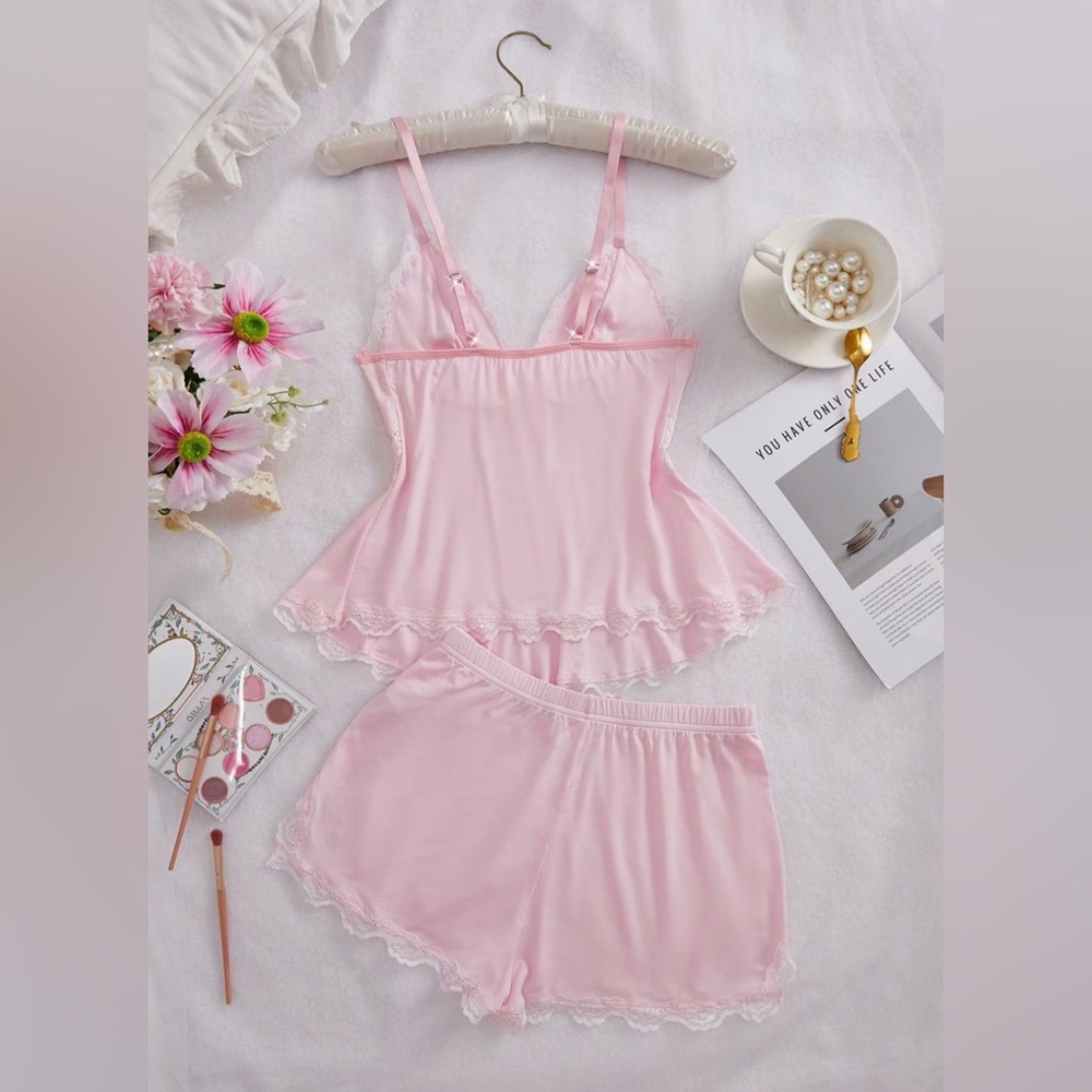Chic Pink Lace Pajama Set New Boutique Comfy Cute Stretchy Coquette - Picture 2 of 4